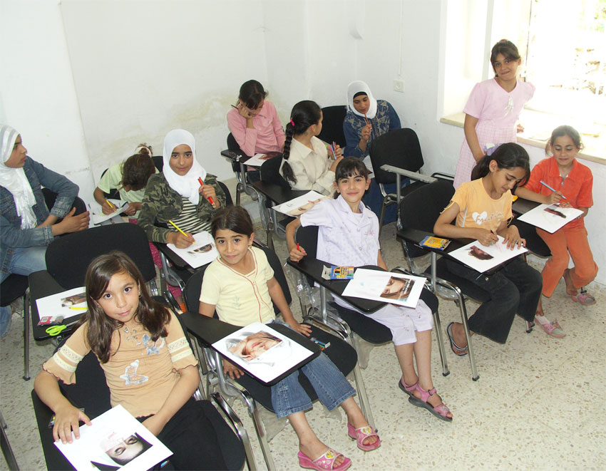 Girl's artclass